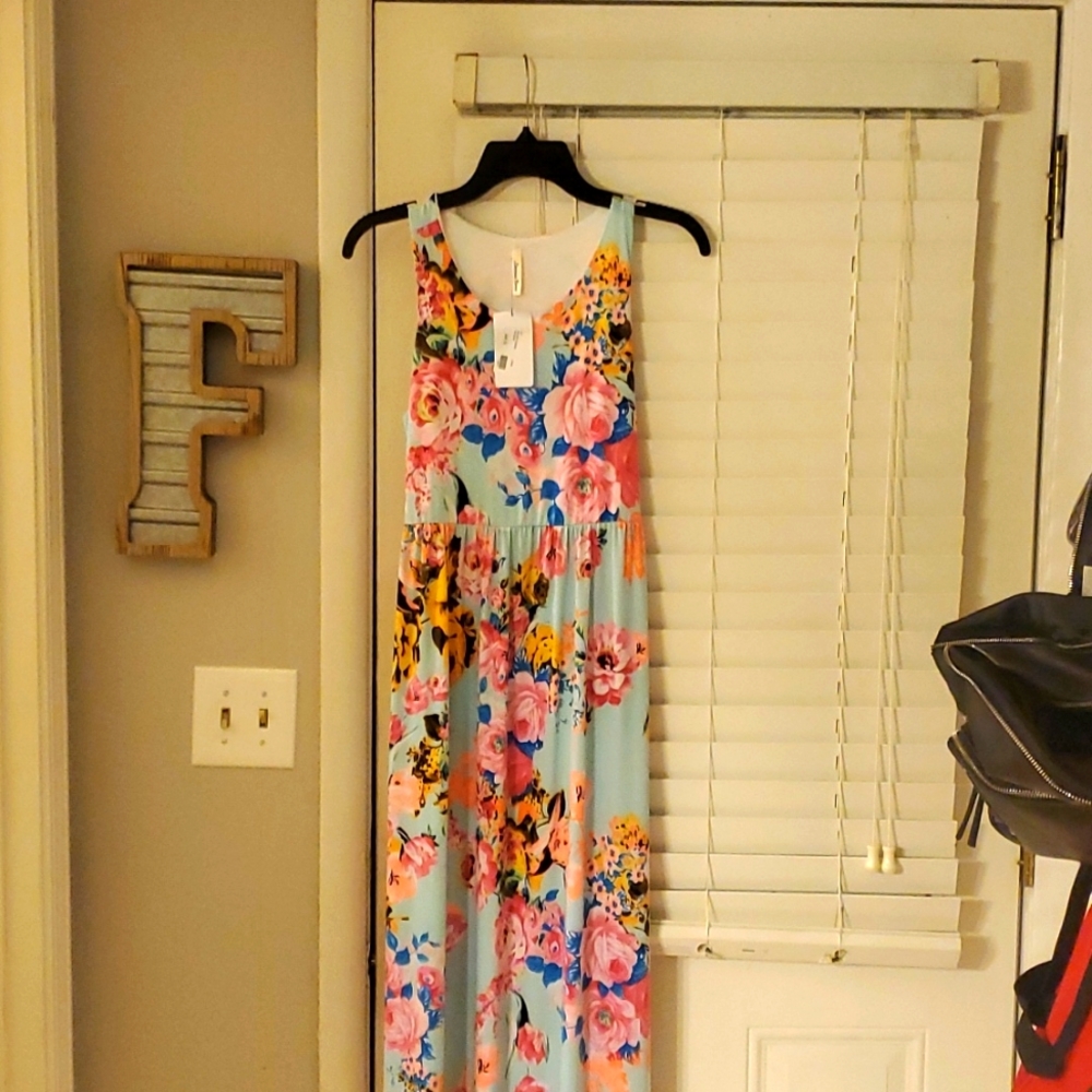 floral print maxi dress